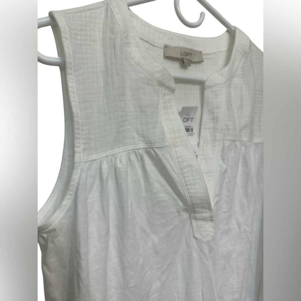 NWT Loft white vneck sleeveless cotton blouse - Picture 3 of 6
